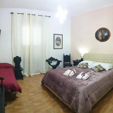 Affitta Camere Al Castello Palermo Luaran gambar